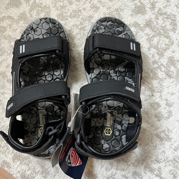 Khombu boy’s sandals - Picture 1 of 5